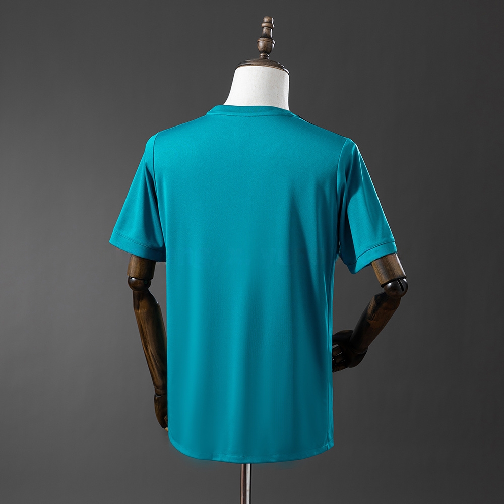 Retro Real Madrid 17/18 Third away S-XXL - Image 7