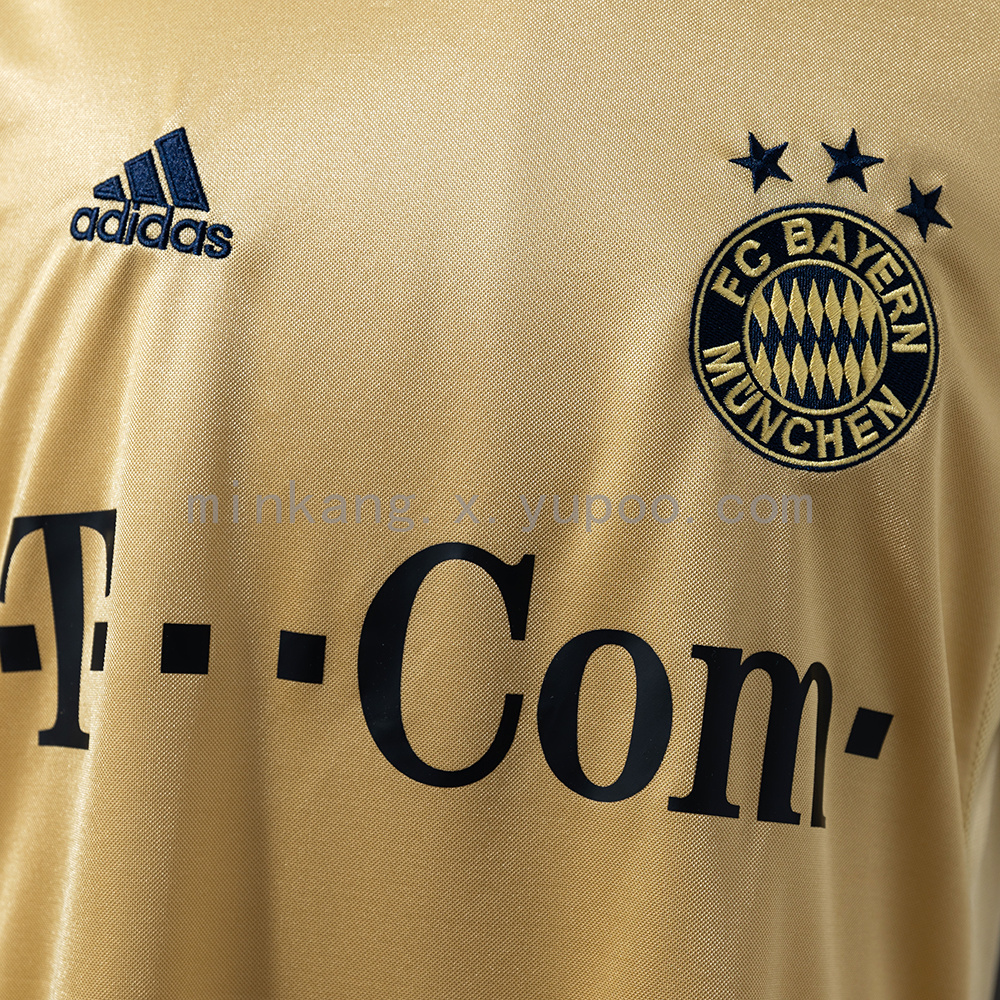Retro 04/05 Bayern Munich away S-XXL - Image 6