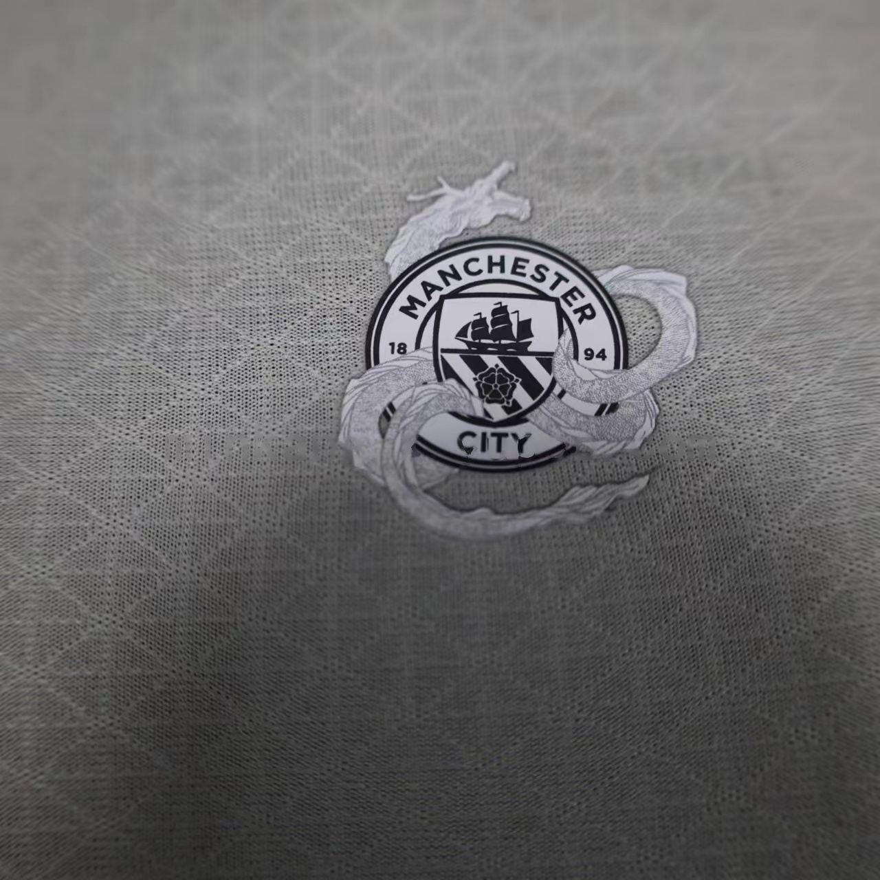 24/25 Players Manchester City Year of the Dragon Special Edition S-XXL - Image 2
