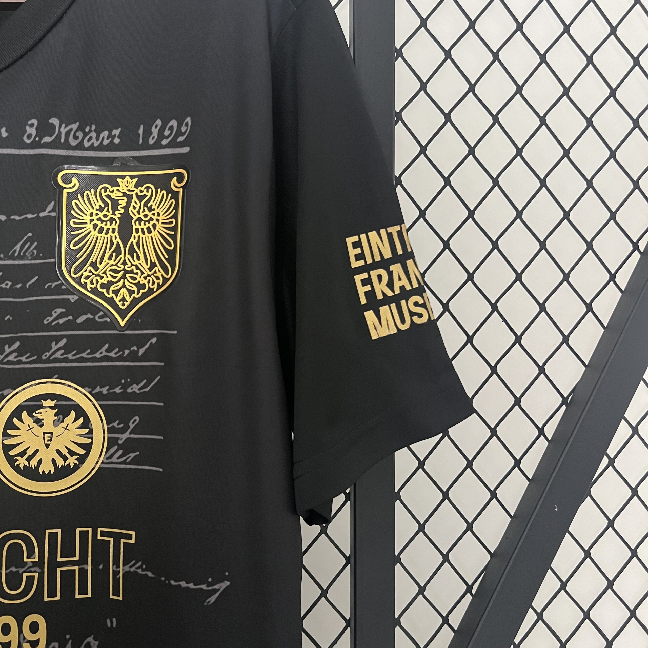 24/25 Frankfurt Special Edition S-XXL - Image 7