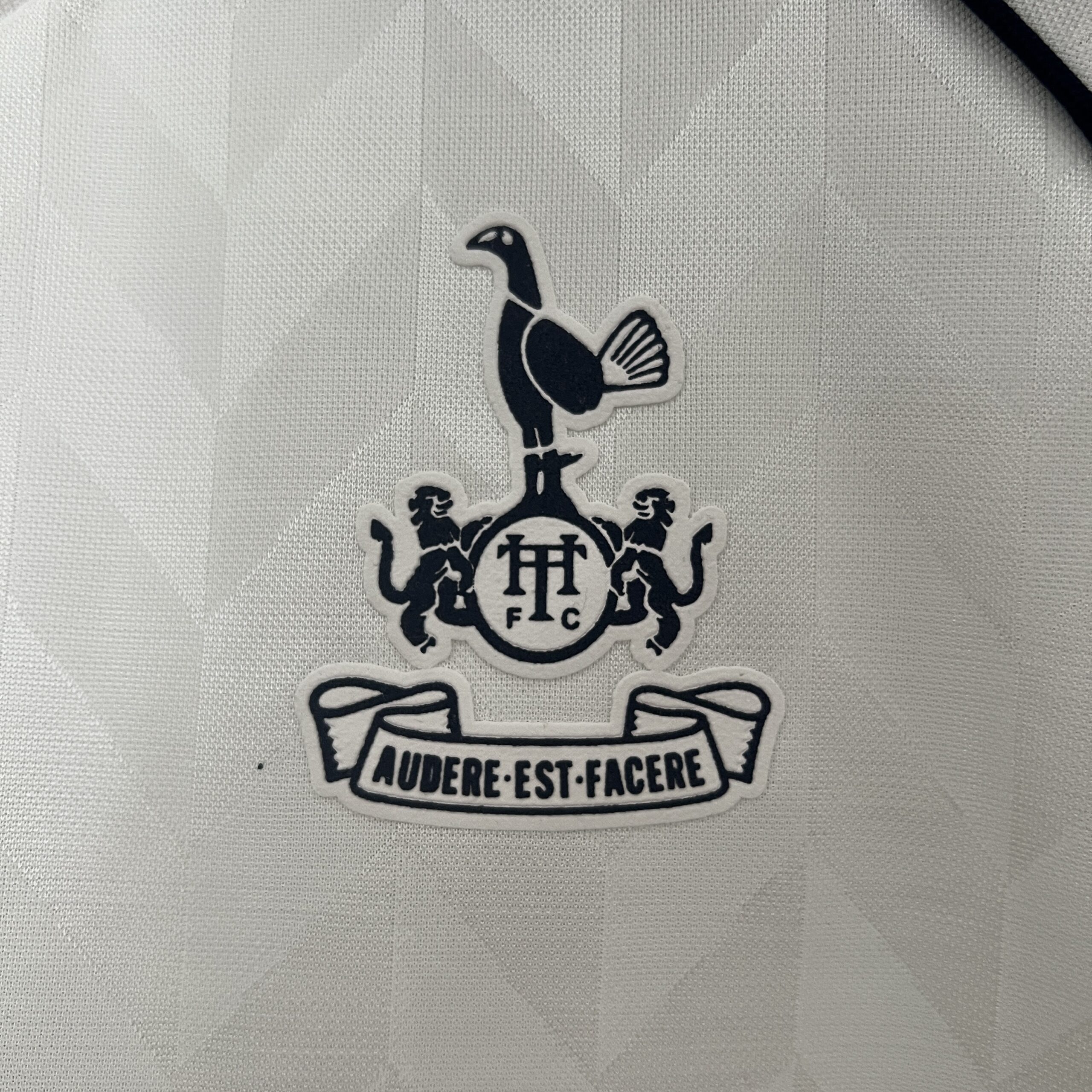 Retro Tottenham 87/89 Home S-XXL - Image 8
