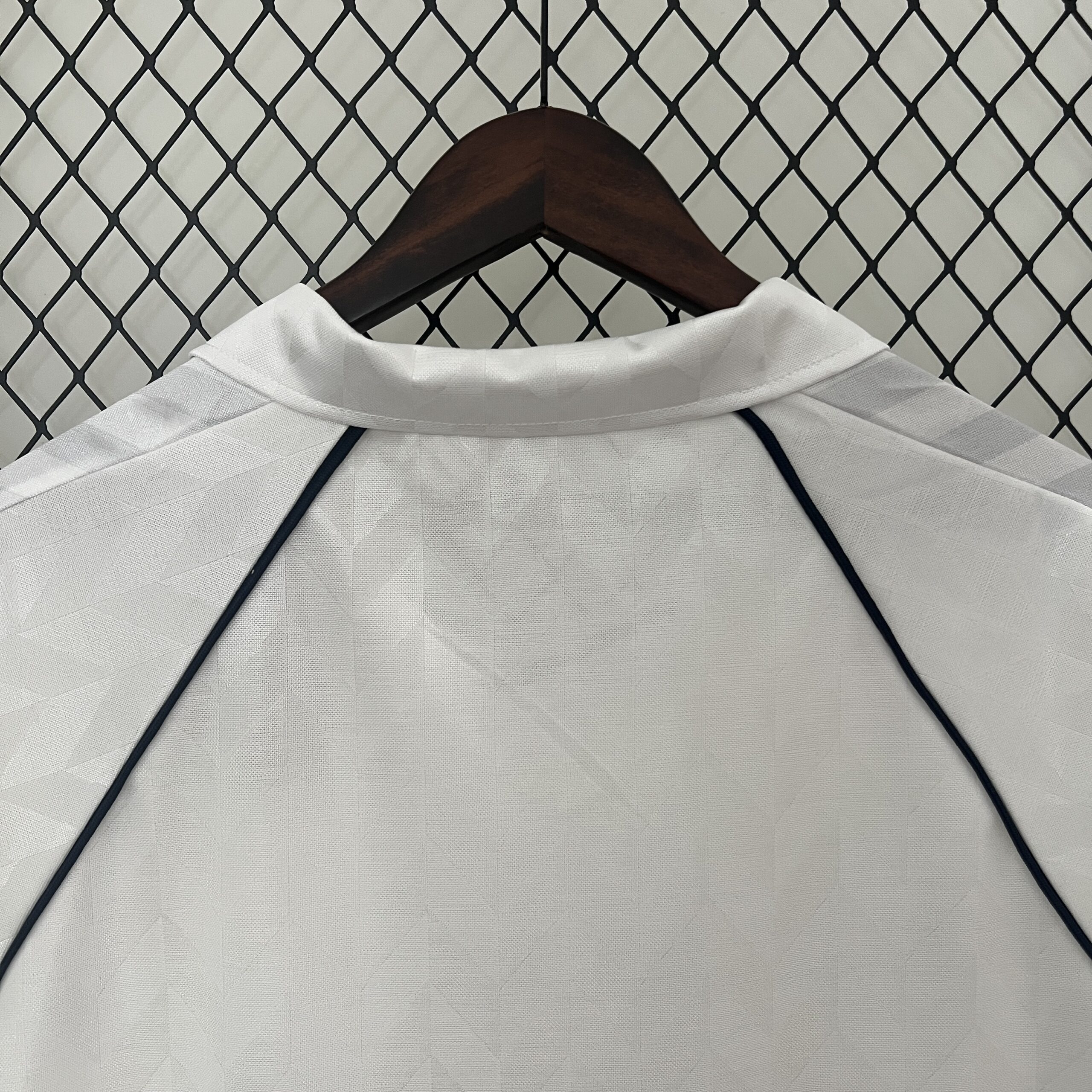 Retro Tottenham 87/89 Home S-XXL - Image 4