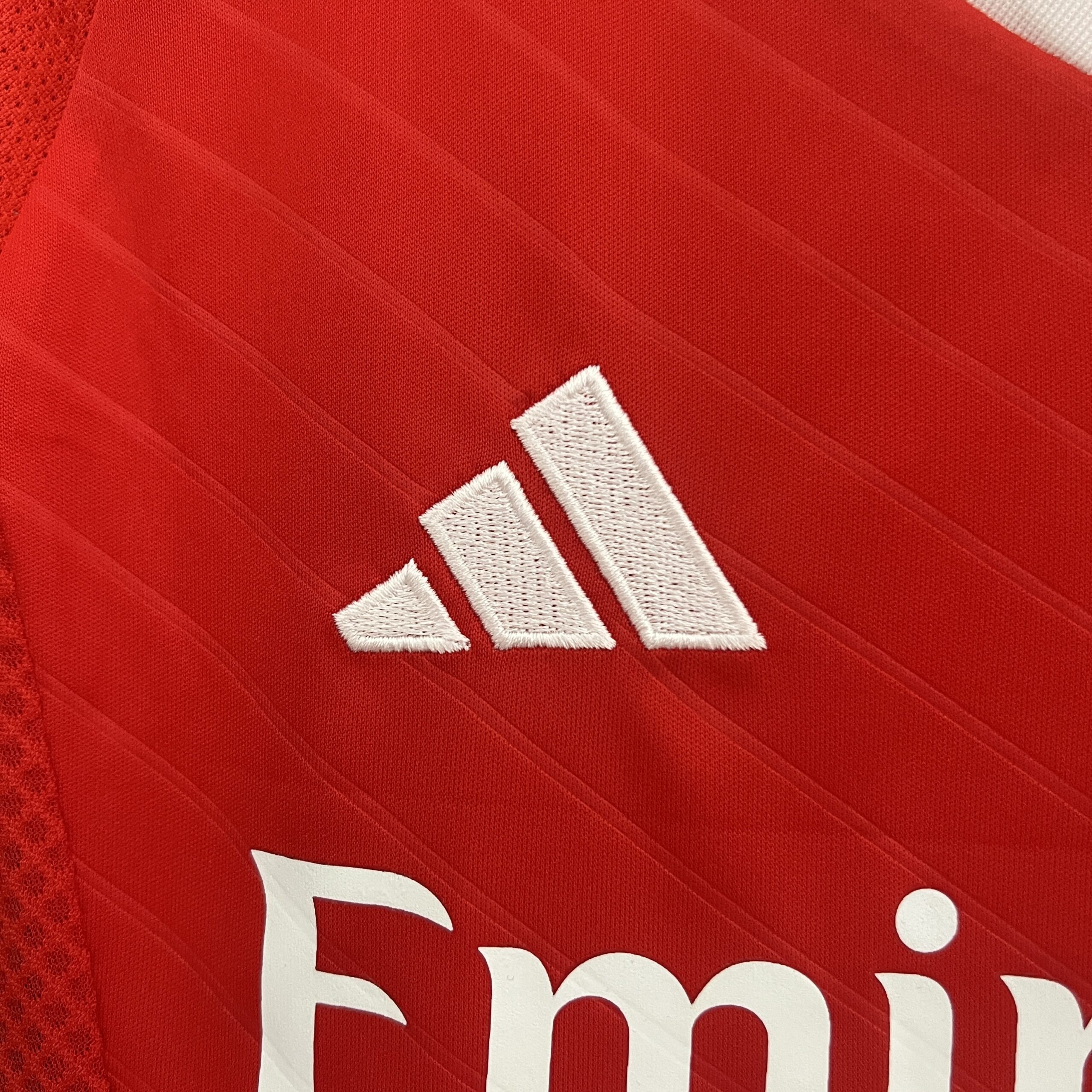 24/25 Kids Benfica Home Size: 16-28 - Image 6