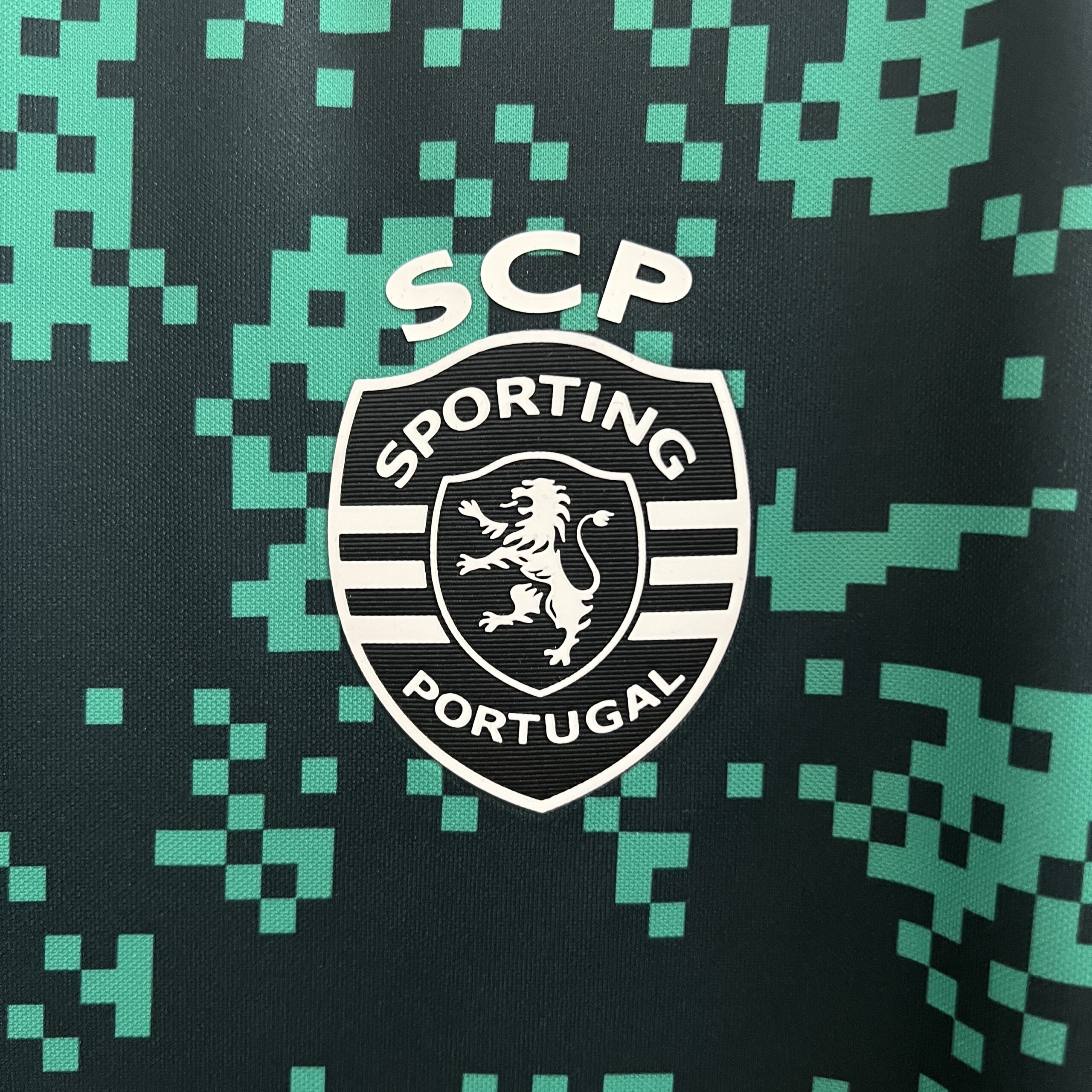 24/25 Sporting Lisbon Training Jersey S-4XL - Image 6