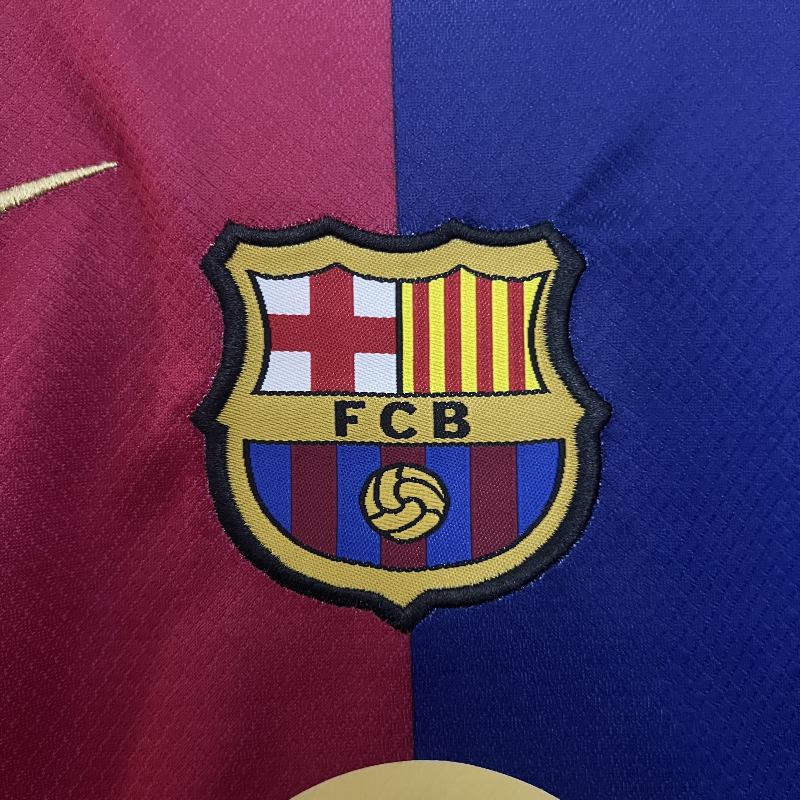 24/25 kids Barcelona home size 16-28 - Image 5