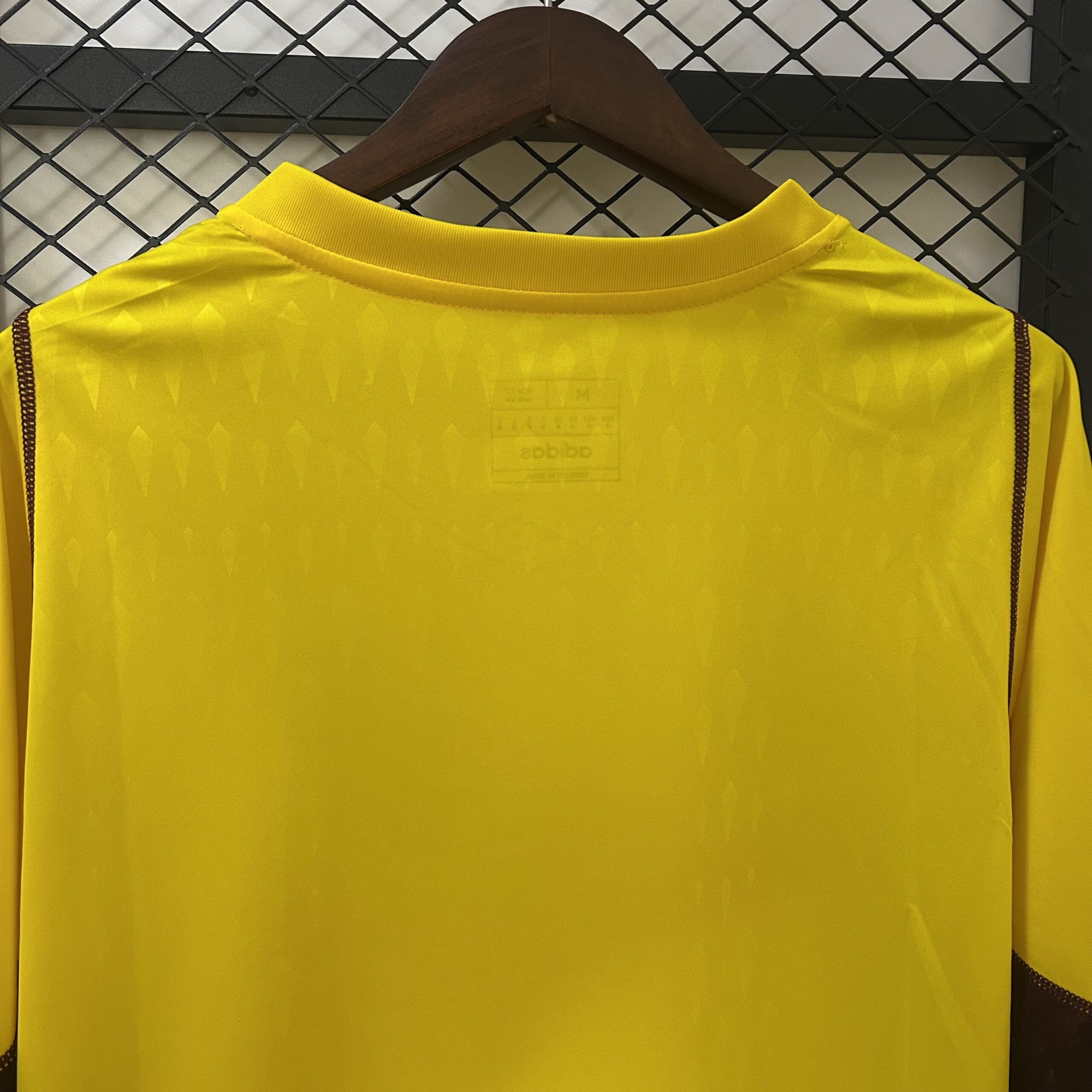 24/25 Atlético Mineiro Limited Edition Goalkeeper Yellow Jersey S-4XL - Image 3