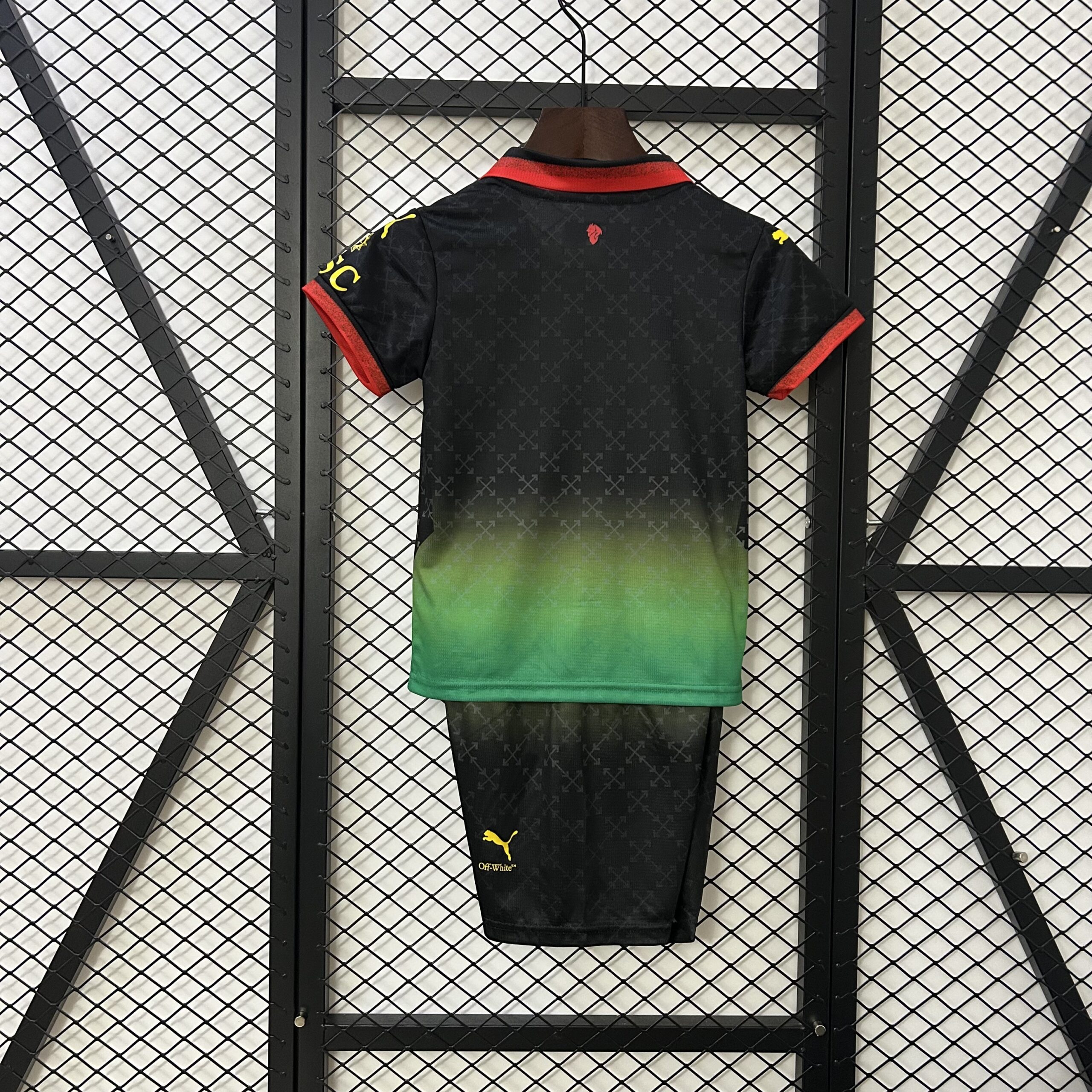 25/26 kids AC Milan Co-Branded Edition Jersey 16-28 - Image 5