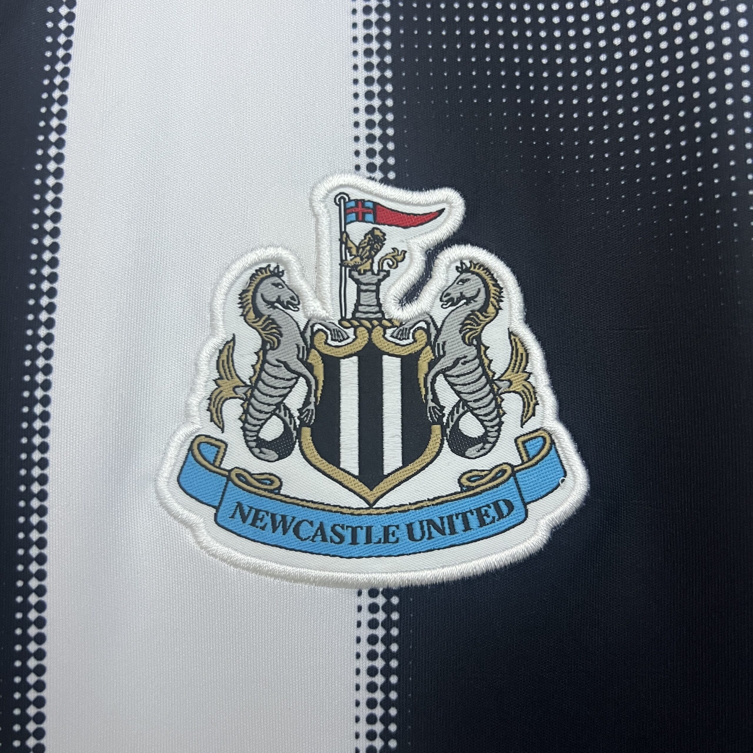 25/26 Newcastle United Special Edition S-4XL - Image 6