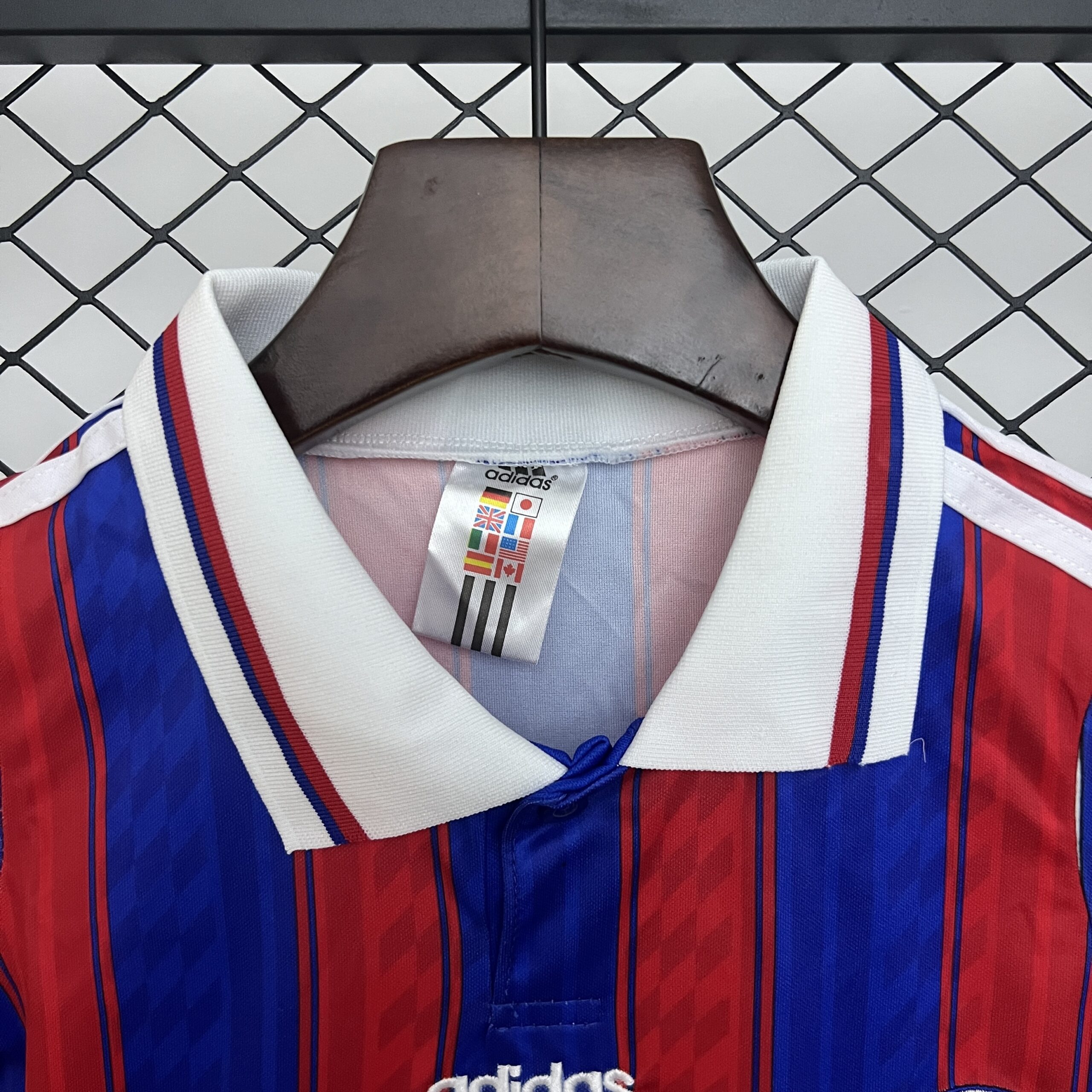 kids Bayern Munich 95/97 Home size: 16-28 - Image 8