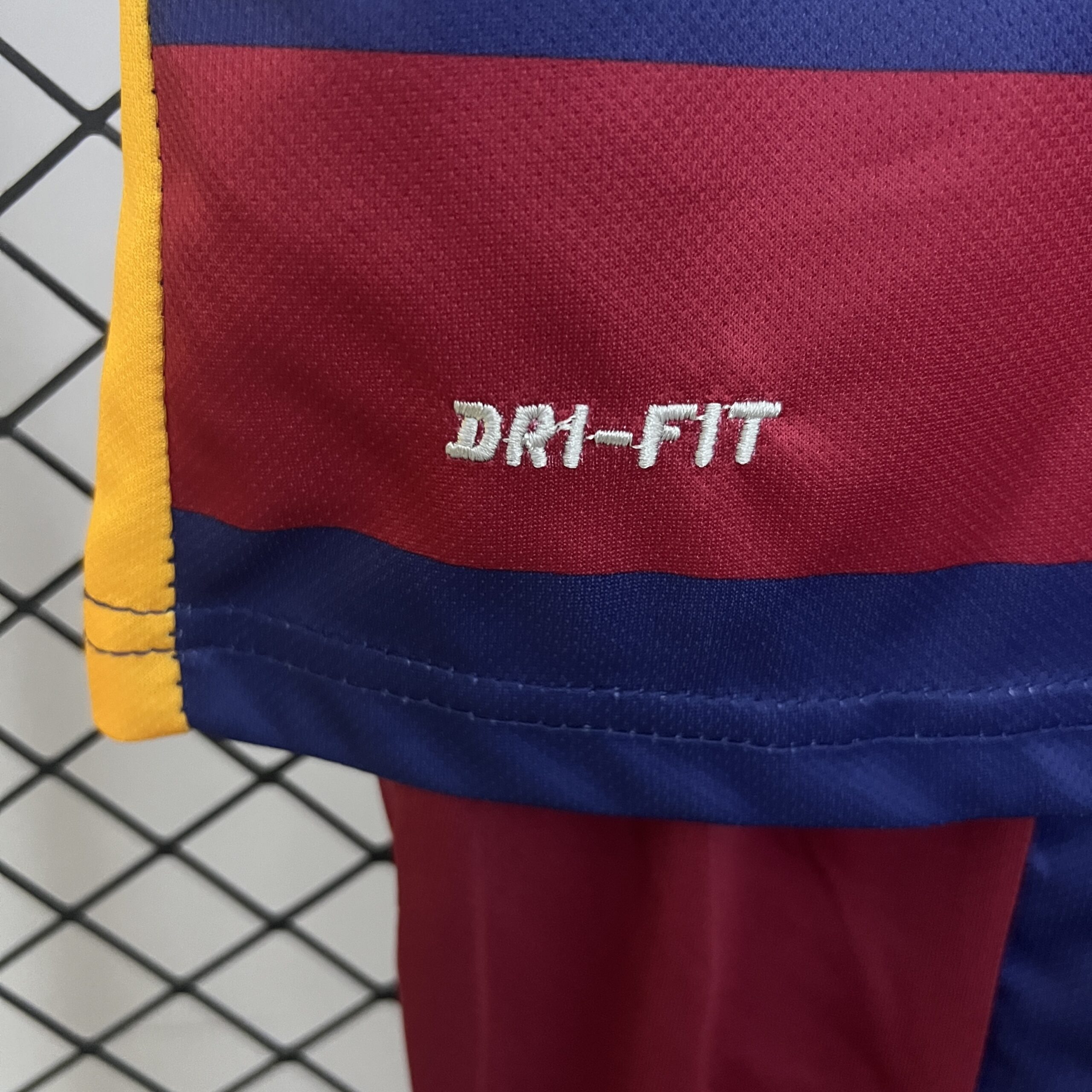 kids Barcelona 15/16 home size: 16-28 - Image 6