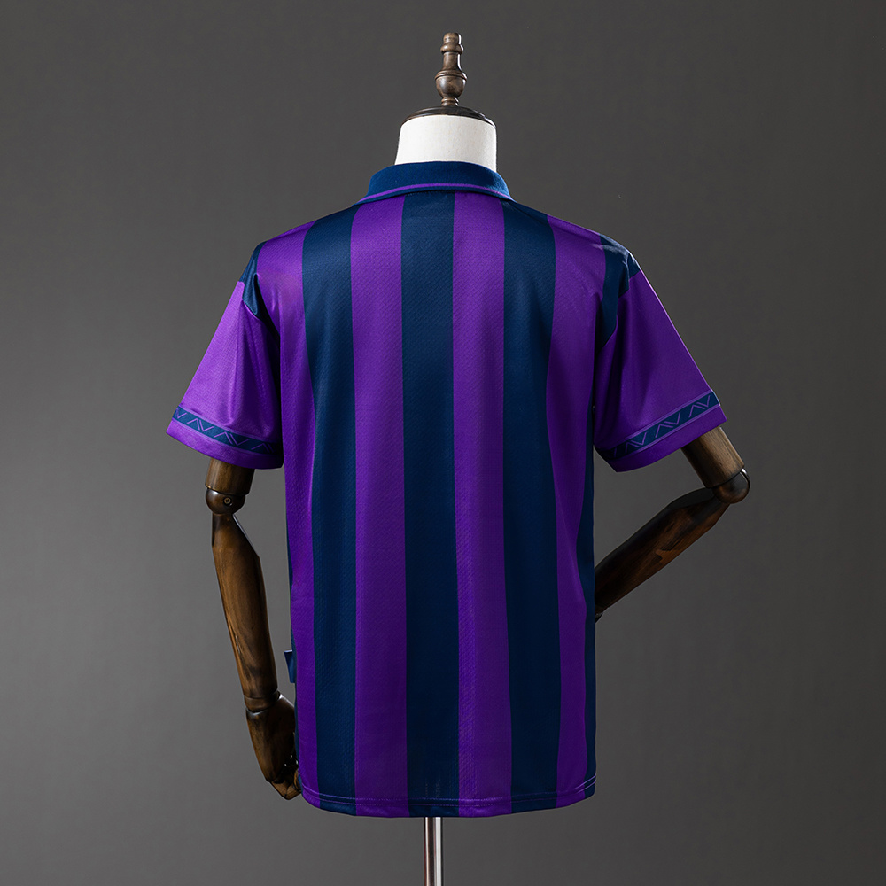 Retro Tottenham 95/97 Away S-XXL - Image 7