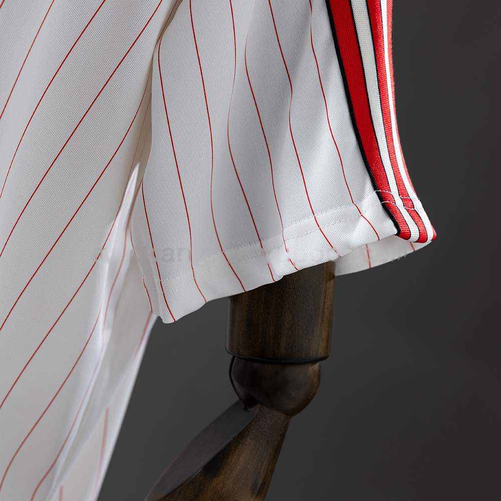 25/26 Benfica Retro Special Edition S-4XL - Image 2