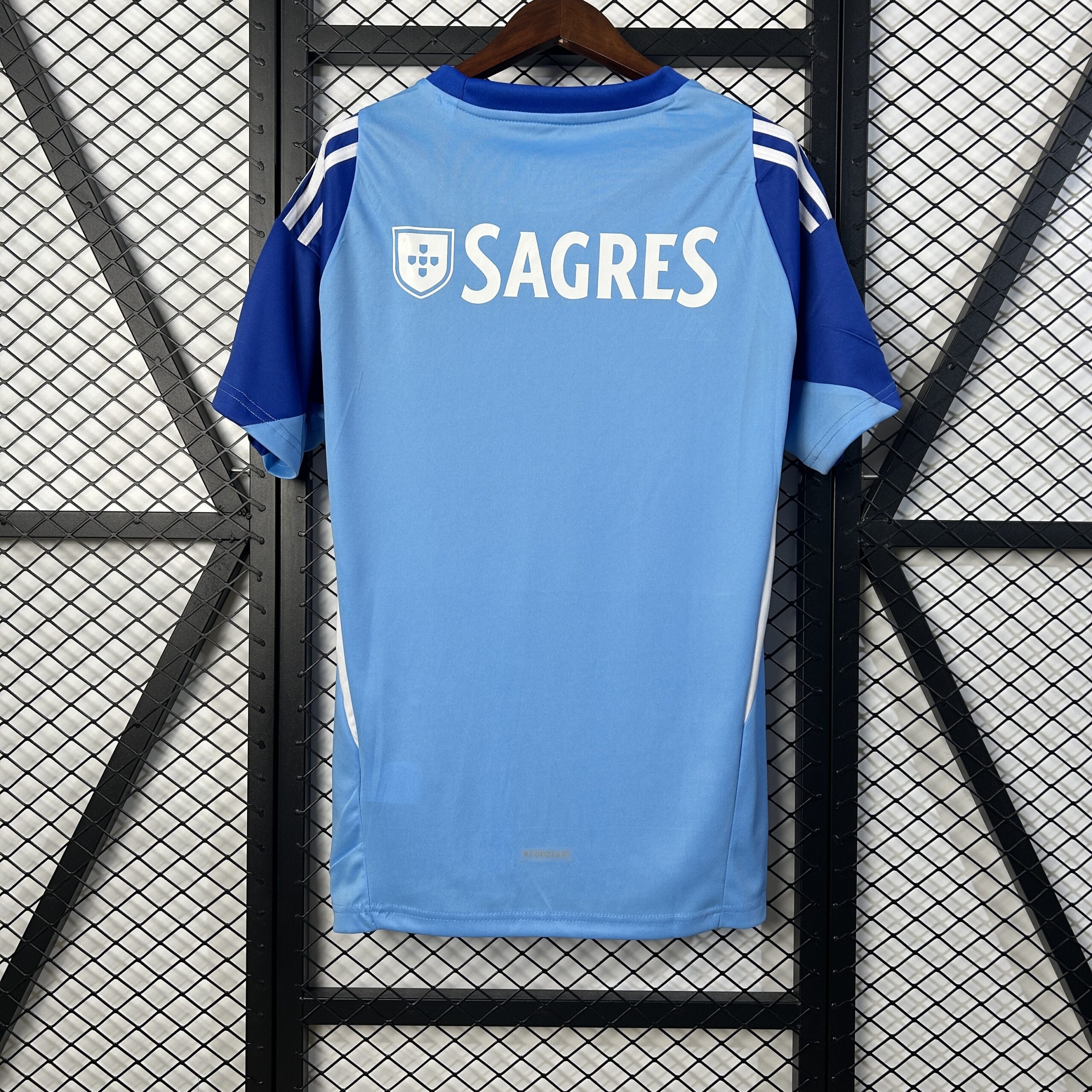 25/26 Benfica training goalkeeper S-XXL - Image 4