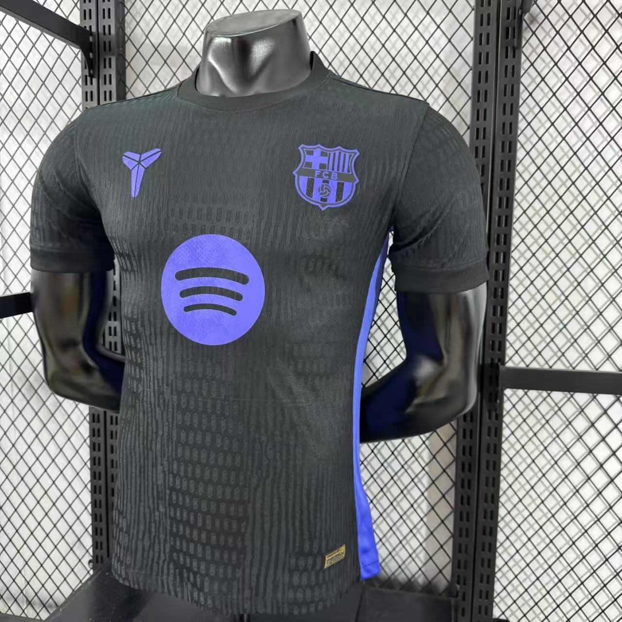 25/26 Player Barcelona Special Edition S-XXL - Image 7