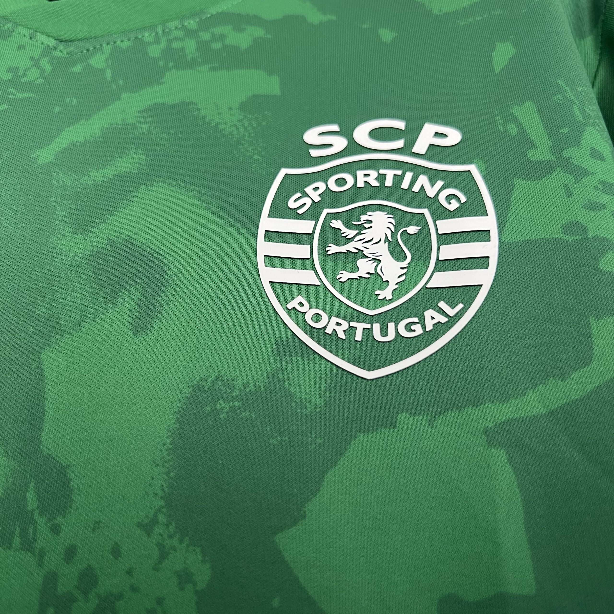 25/26 Sporting Lisbon Training Jersey S-4XL - Image 3