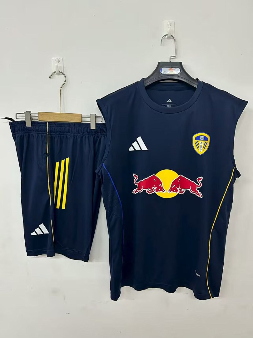 25/26 Leeds United training jersey royal blue S-3XL