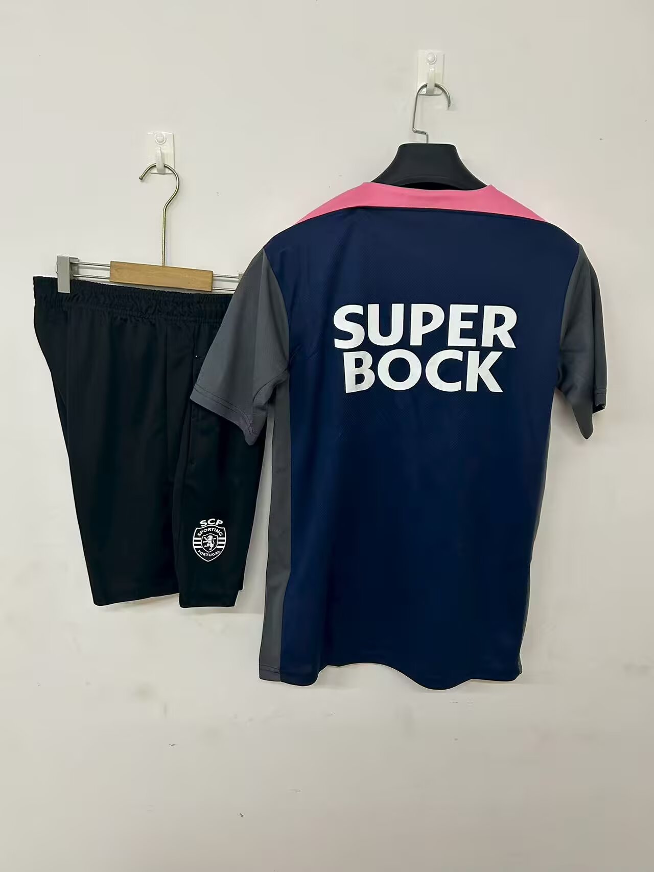 25/26 Lisbon pre-match training suit clear color S-3XL - Image 2