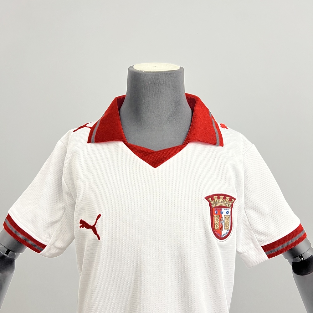 25/26 Braga away Size: 16-28 - Image 13