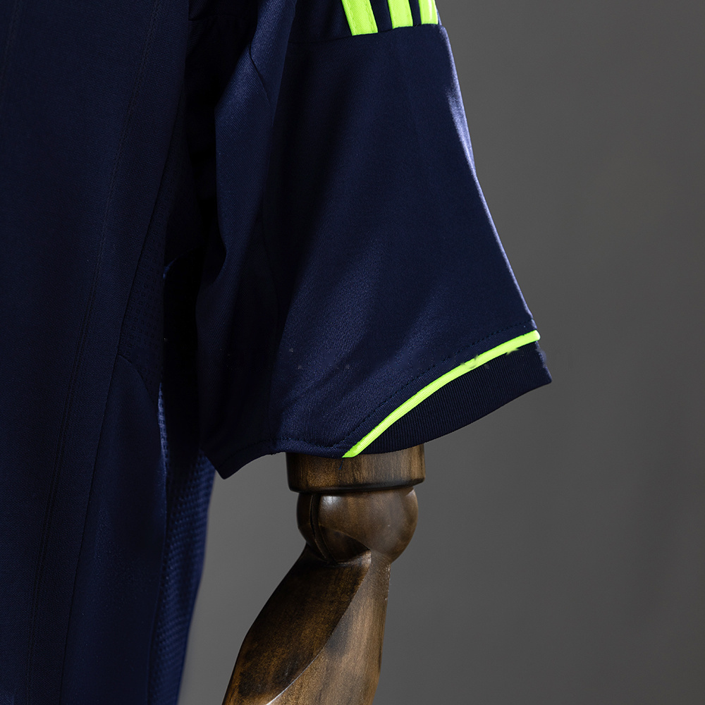 Real Madrid 2012/13 Away Retro Jersey S-XXL - Image 2
