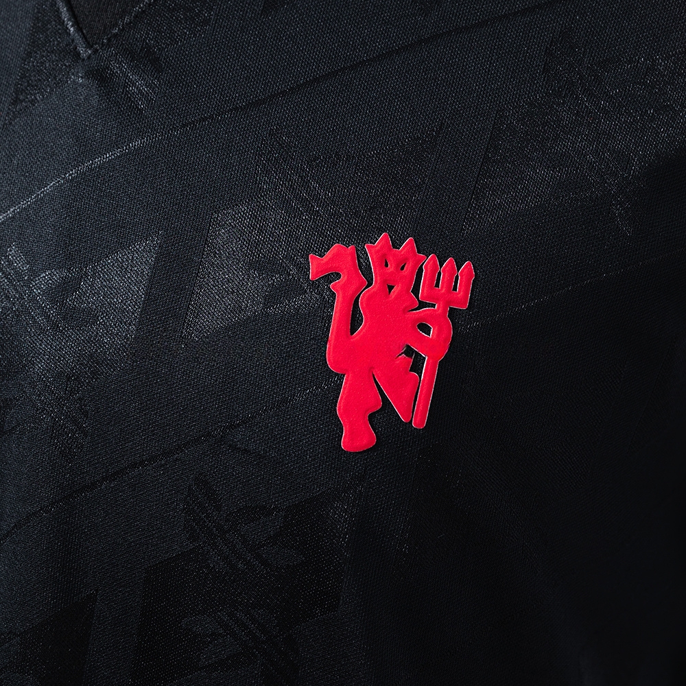 M-U Originals Black T-shirt S-3XL - Image 4