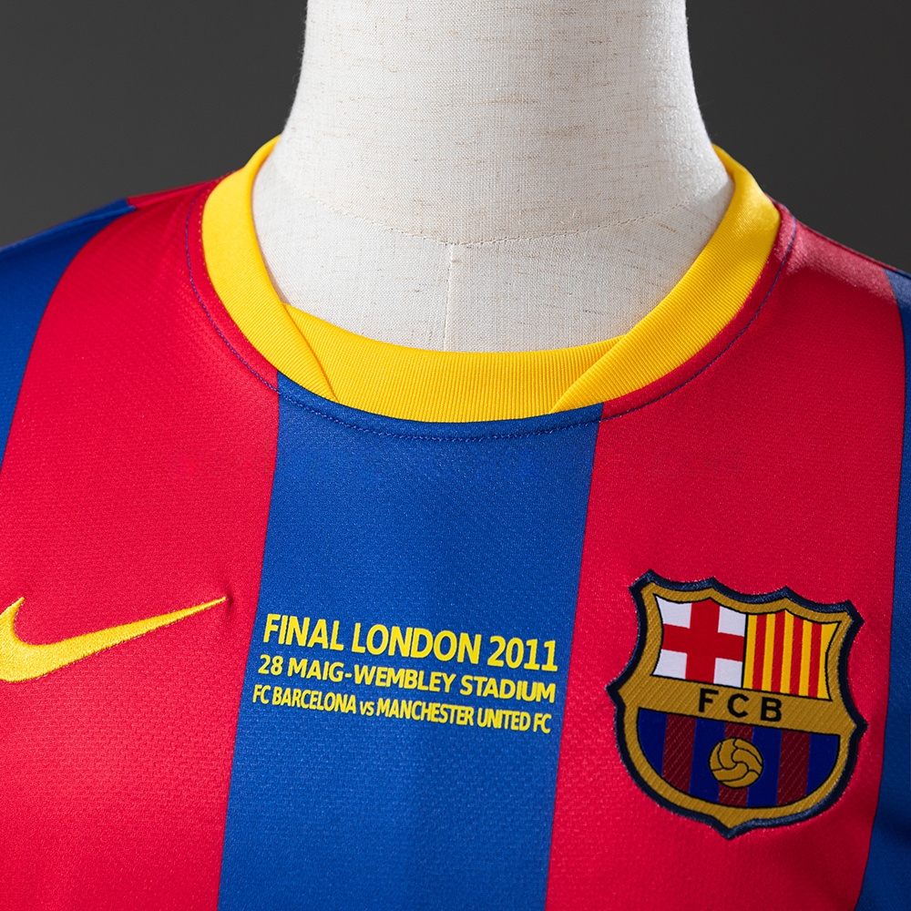 Barcelona 2010/11 Home Champions League Edition Long Sleeve Retro Jersey S-XXL - Image 7