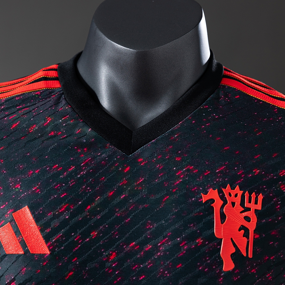 M-U 25/26 Year of the Snake Special Edition Player Version Jersey S-3XL - Image 7