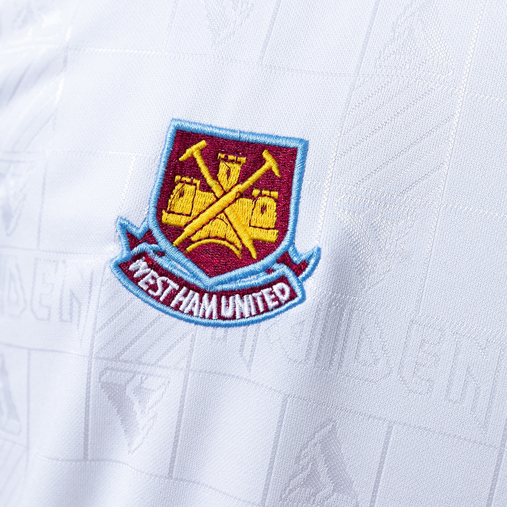 West Ham United 1999 Away (Iron Lady) Retro Jersey S-XXL - Image 3