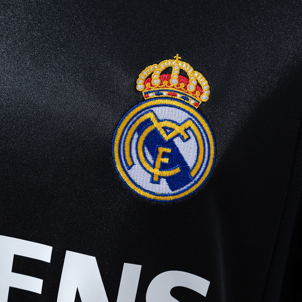 Real Madrid 04/05 Third away Retro Jersey S-XXL - Image 5