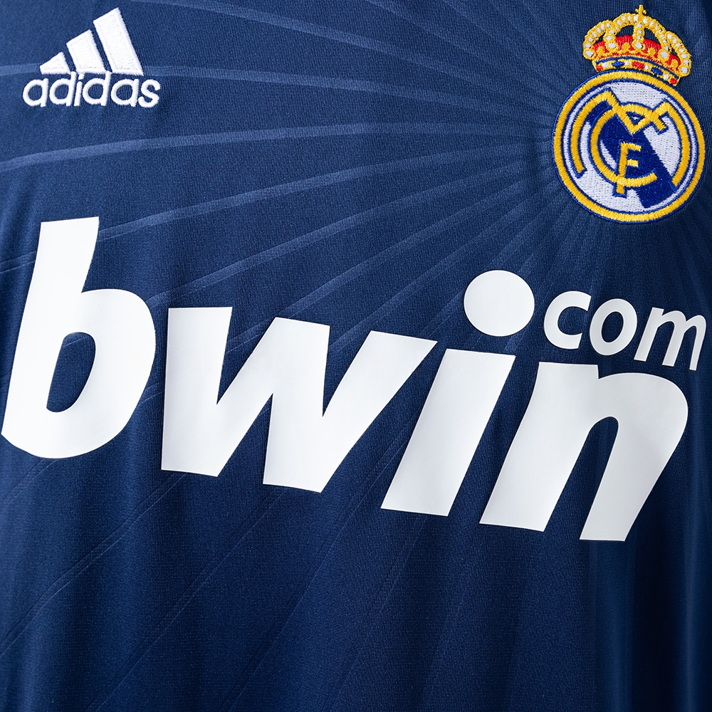 Real Madrid 10/11 Away Long Sleeve Retro Jersey S-XXL - Image 6
