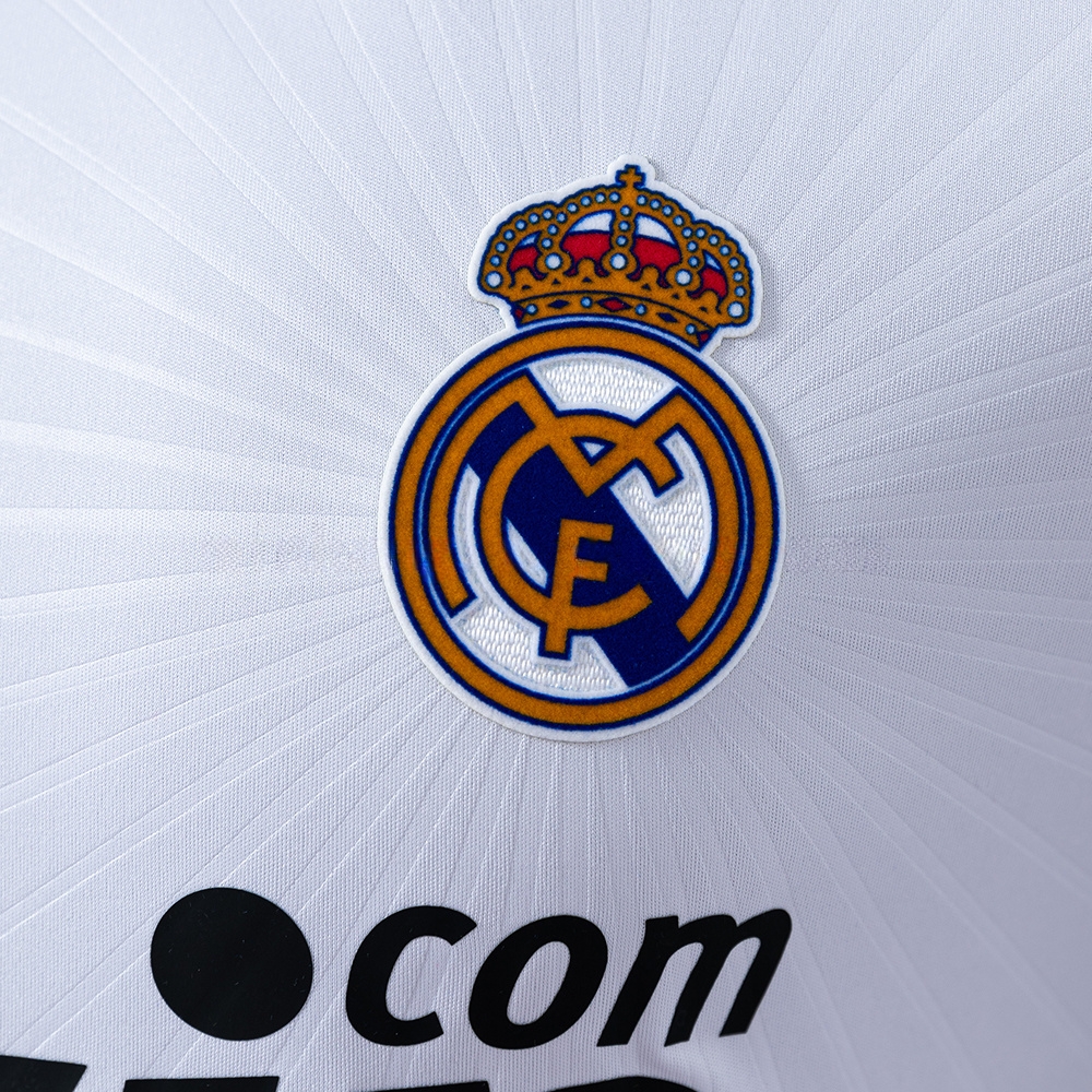 Real Madrid 10/11 Home Player Version Retro Jersey S-3XL - Image 5