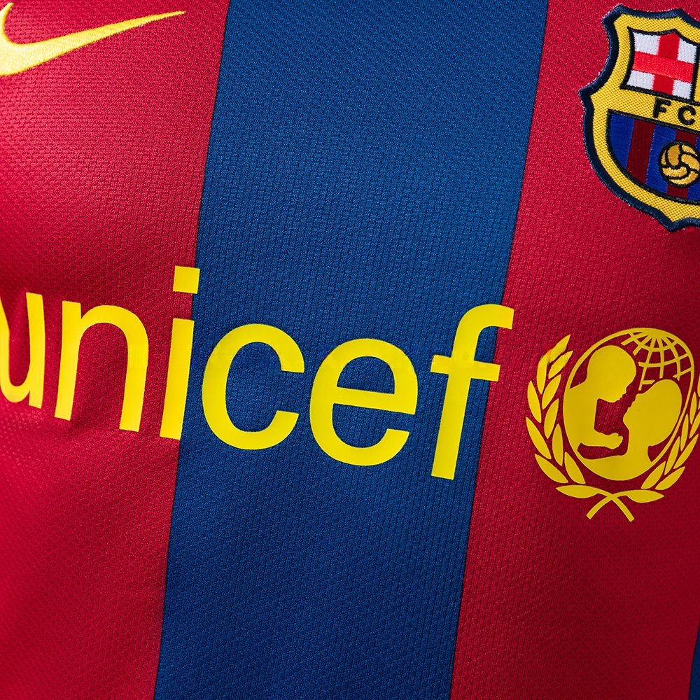 Barcelona 10/11 Home Long Sleeve Player Version Retro Jersey S-3XL - Image 6