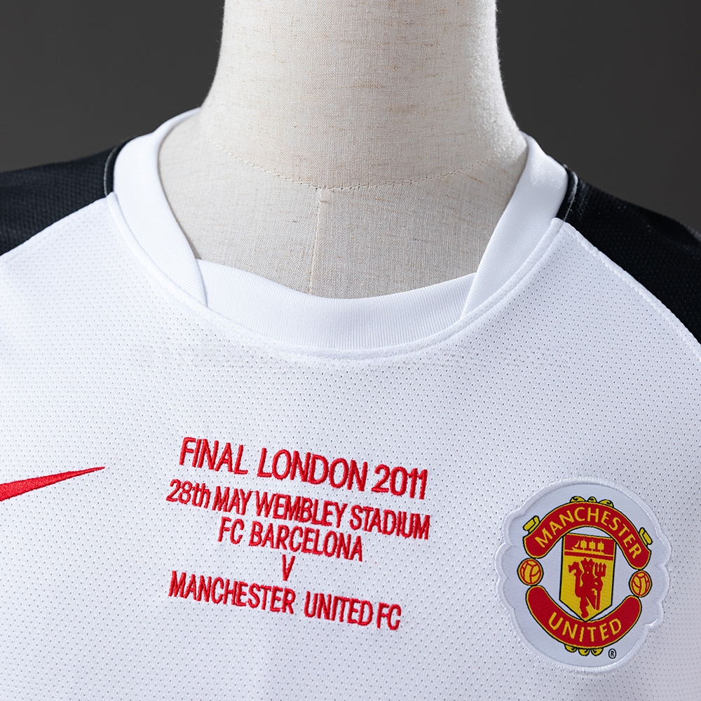 M-U 10/11 Away Long Sleeve Retro Jersey S-XXL - Image 7
