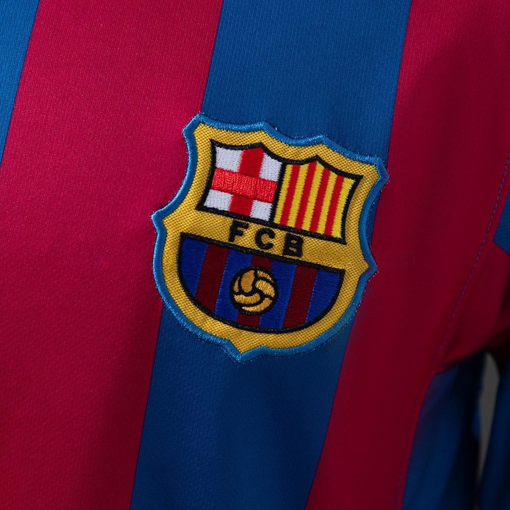 Barcelona 05/06 Home (UEFA Champions League Edition) Retro Jersey S-XXL - Image 4