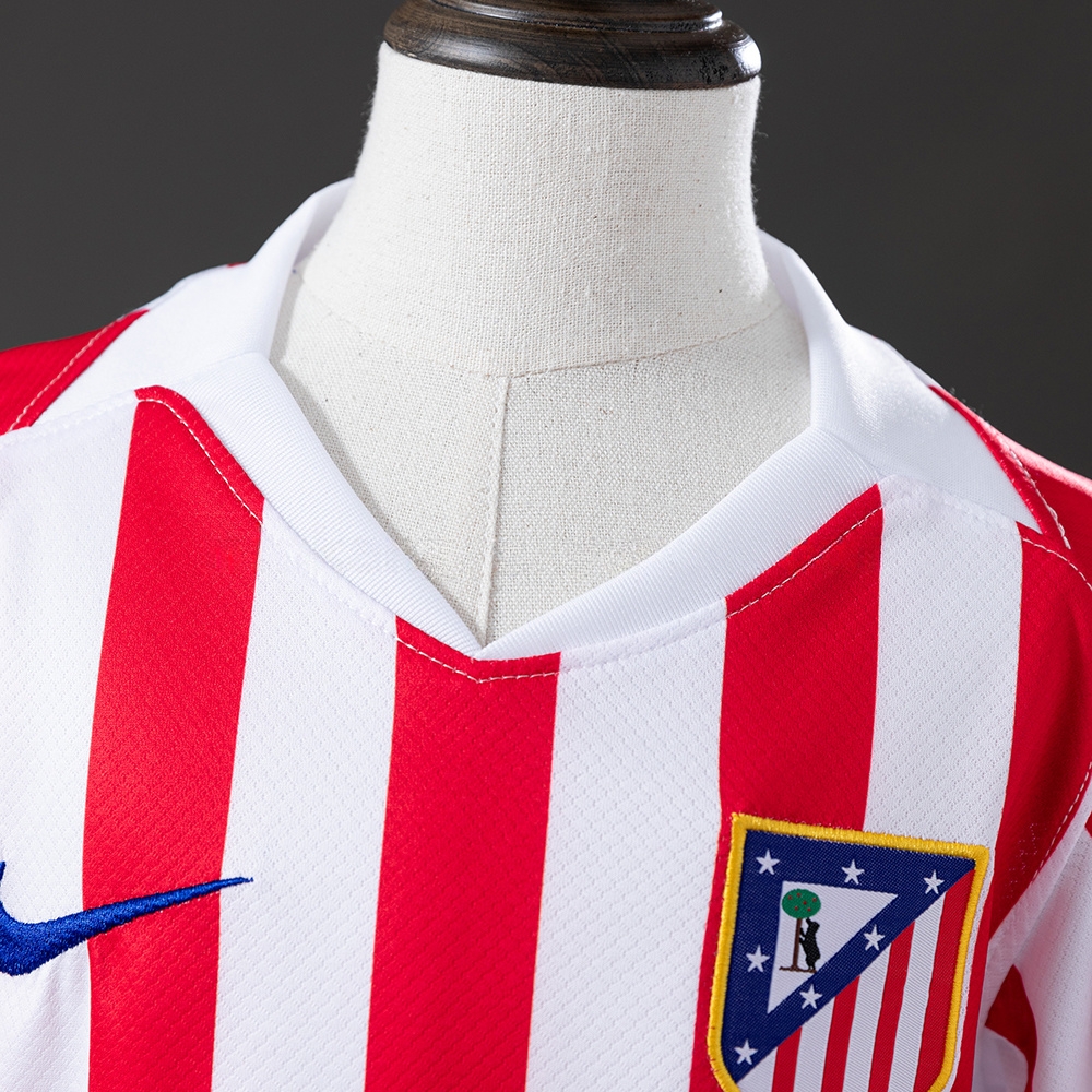 Atletico Madrid 25/26 Home kids kit Jersey SIZE 16-28 - Image 8