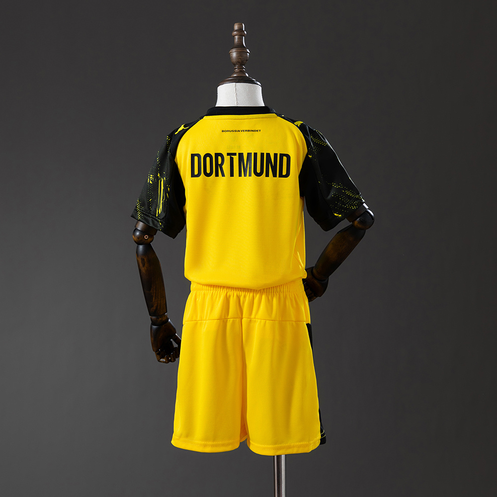 25/26 kids Dortmund home size: 16-28 - Image 10