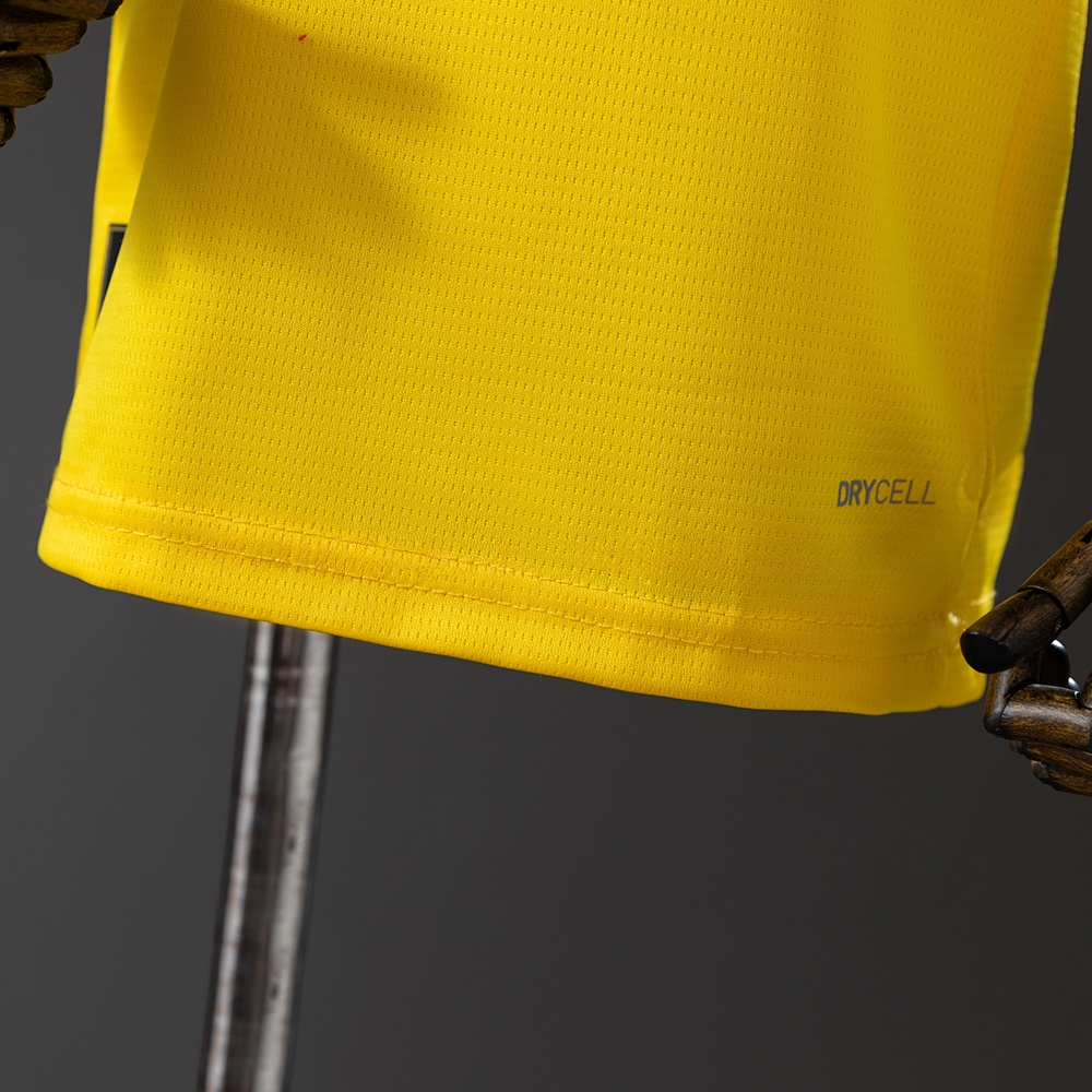 25/26 kids Dortmund home size: 16-28 - Image 9