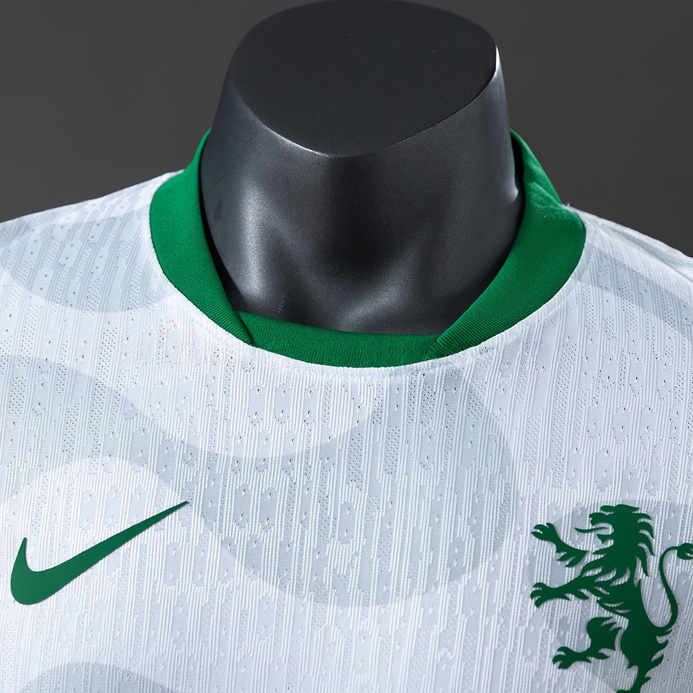 Sporting Lisbon 25/26 Player Version Away Jersey S-3XL - Image 6