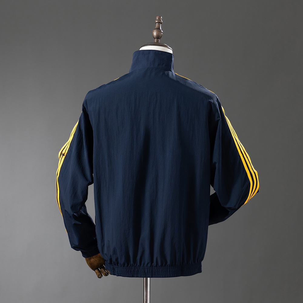 25/26 Real Madrid Trench Coat Reversible S-3XL - Image 11
