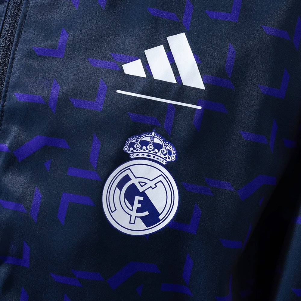 25/26 Real Madrid Trench Coat Reversible S-3XL - Image 4
