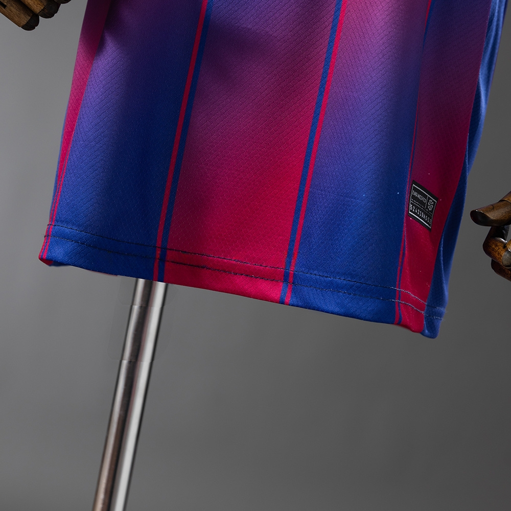 Barcelona 25/26 collaboration x DPLAY Kids Kit Jersey SIZE 16-28 - Image 11