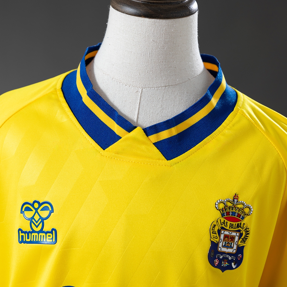 Las Palmas 25/26 Home Kids Kit Jersey SIZE 16-28 - Image 9