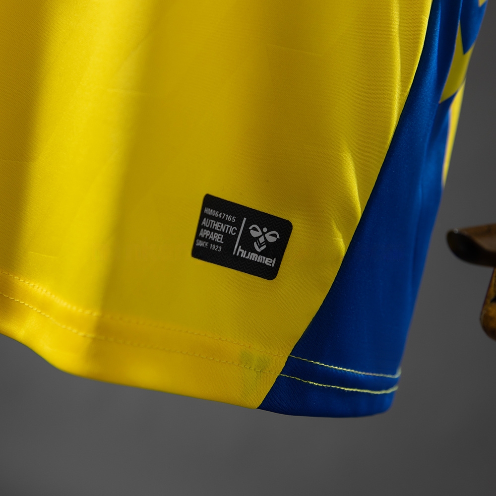 Las Palmas 25/26 Home Kids Kit Jersey SIZE 16-28 - Image 11