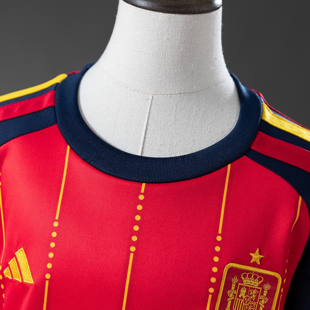 Spain 2026 Home Kids Kit Jersey Size 16-28 - Image 11