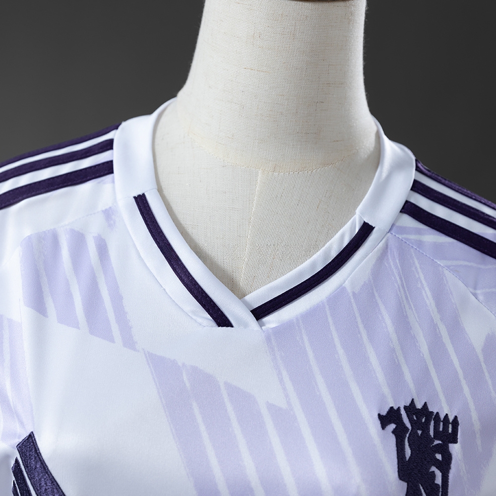 M-U 25/26 Away Women's Jersey Sizes S-XXL - Image 8