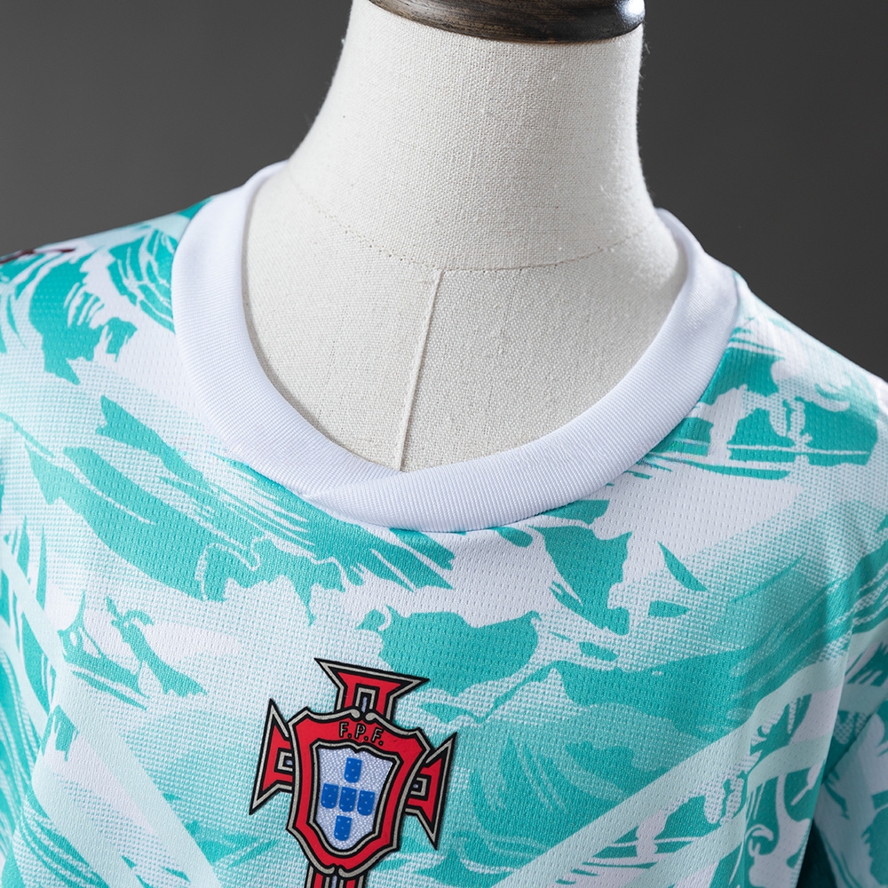 Portugal 2026 Away Kids Kit Jerseys SIZE 16-28 - Image 7