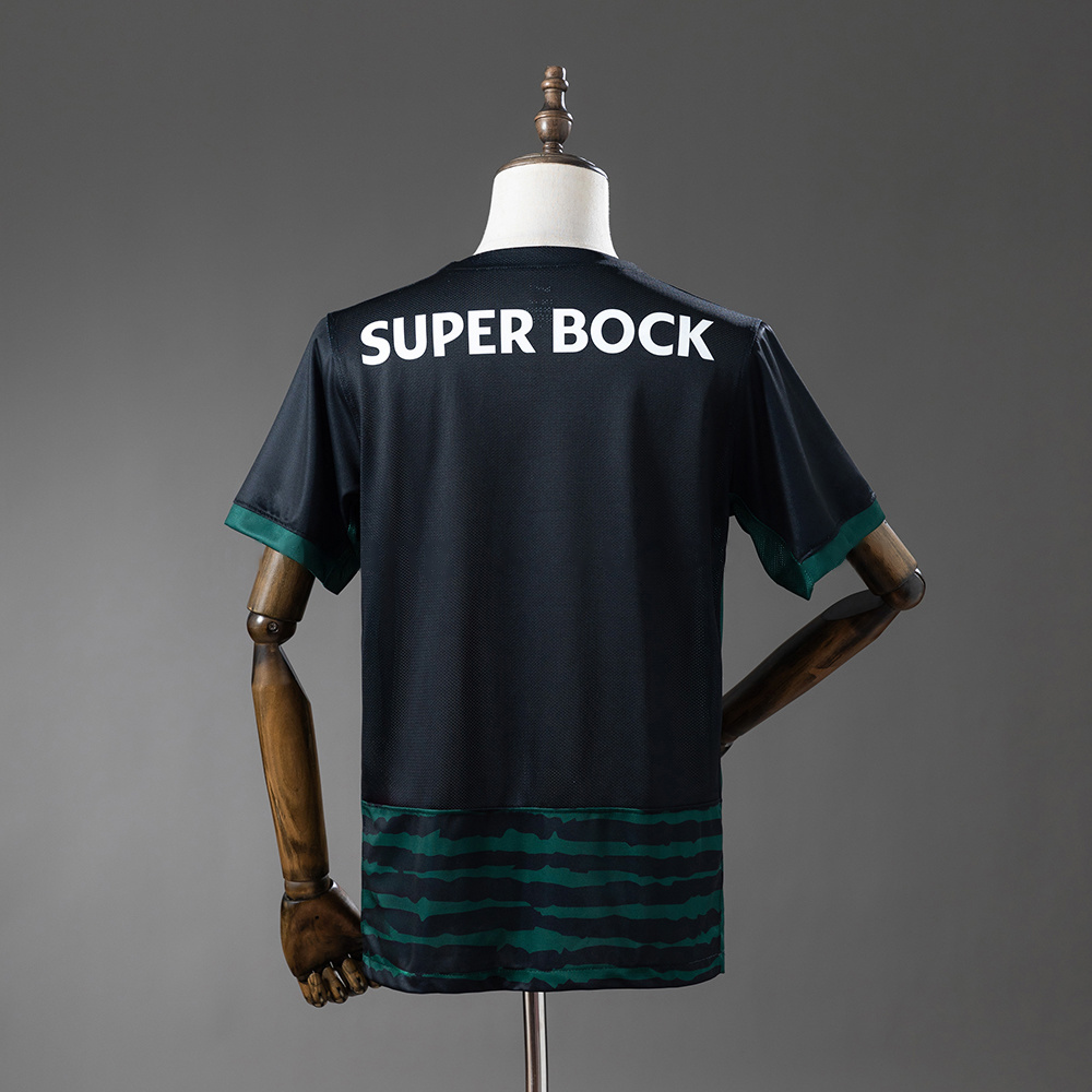 Sporting CP 25/26 Christmas Special Edition Jersey S-4XL - Image 2