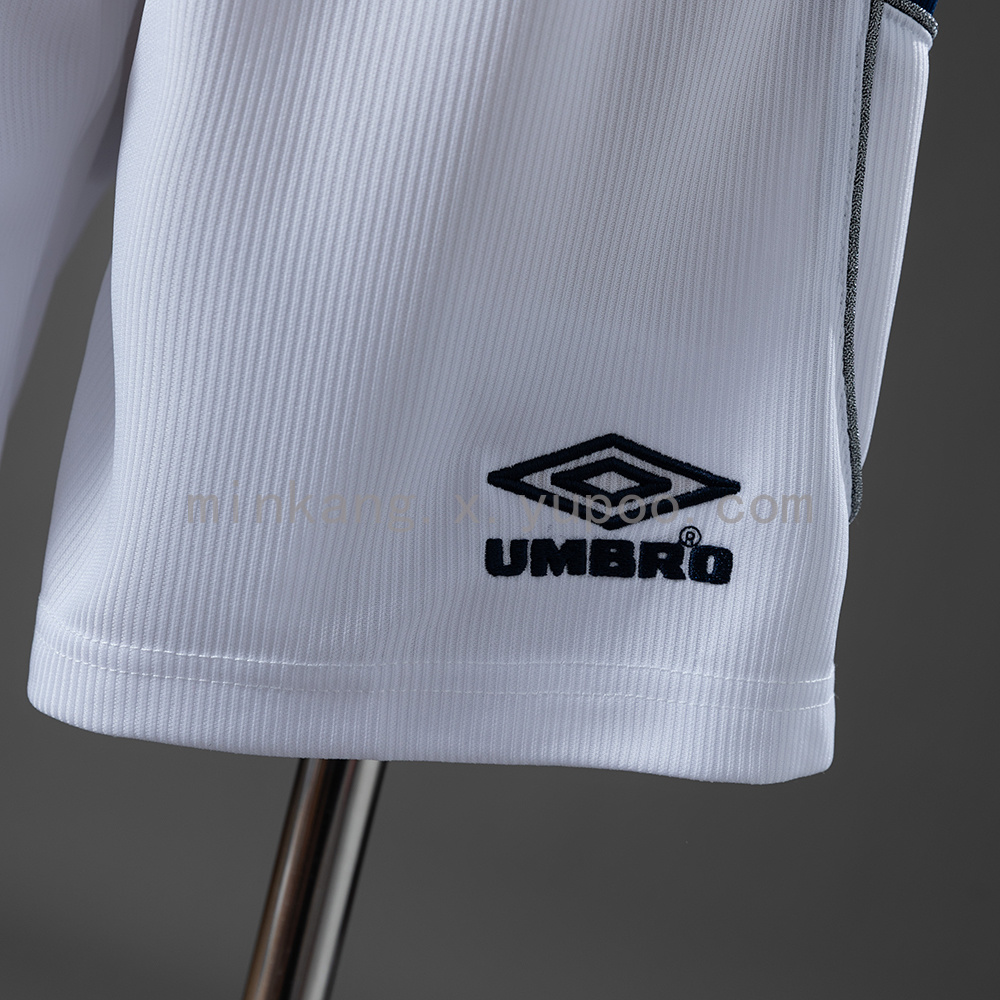 M-U 99/00 Away Retro Shorts S-XXL - Image 4
