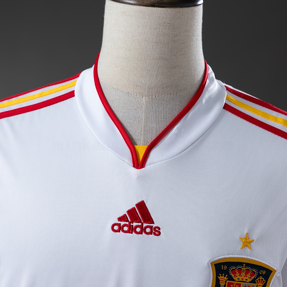 Spain 11/12 Away Retro Jersey S-XXL - Image 8