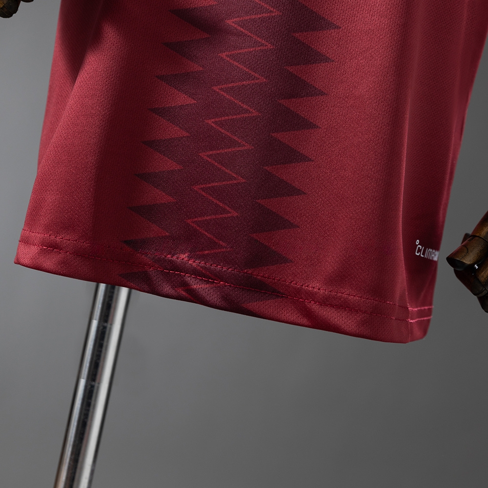 Qatar 2026 Home Kids kit Jersey SIZE 16-28 - Image 10
