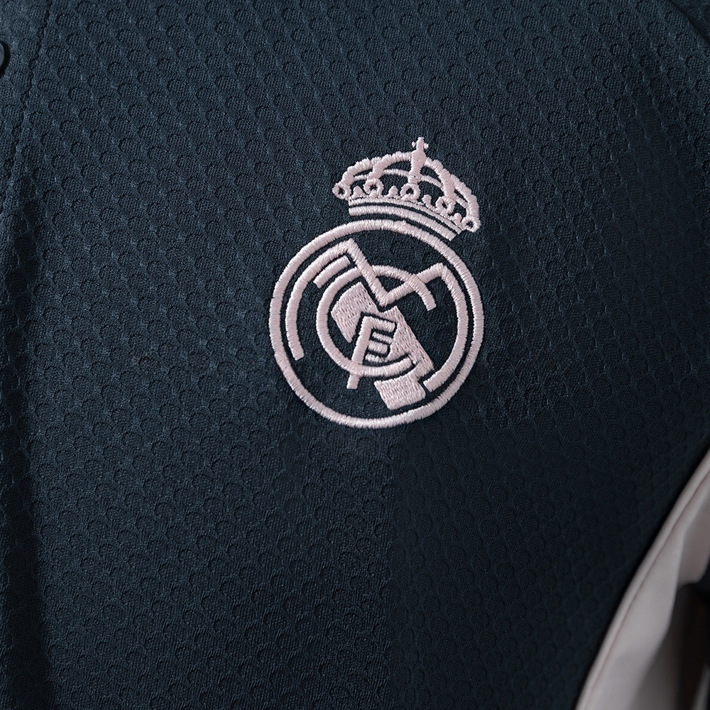 Real Madrid 25/26 POLO - Black & Pink S-XXL - Image 5